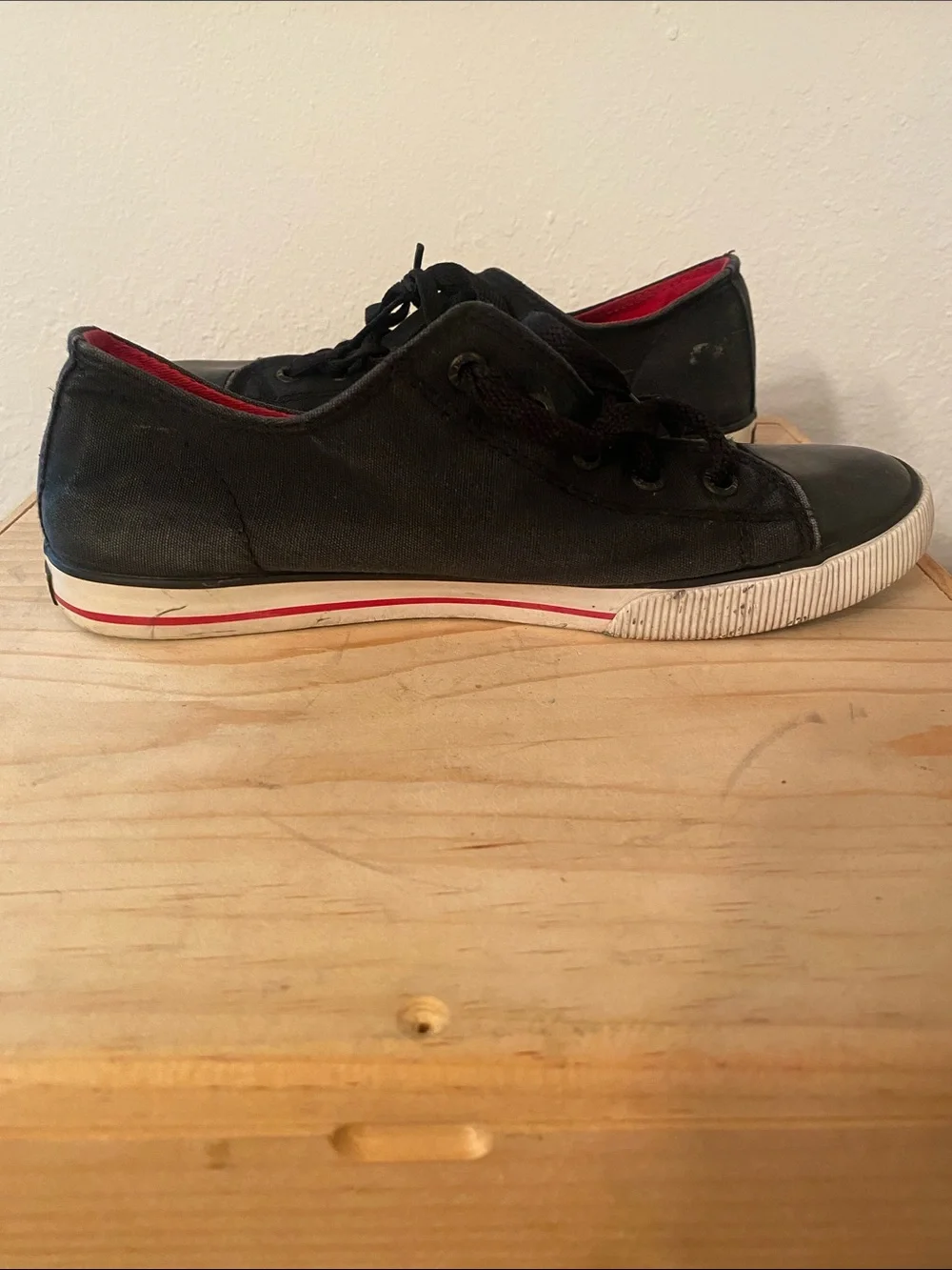 Levi's Black Sneakers with Red Interior and White Sole